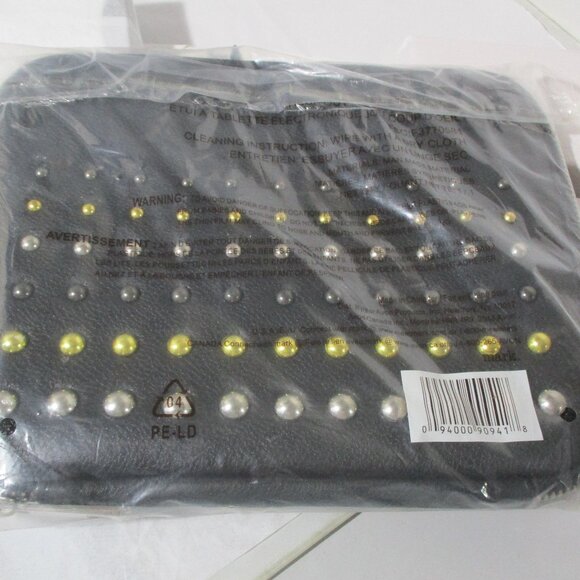 Bundle Lot of NIB  Avon Products Jewelry Earrings Necklace Tablet Makeup Case - Picture 3 of 6